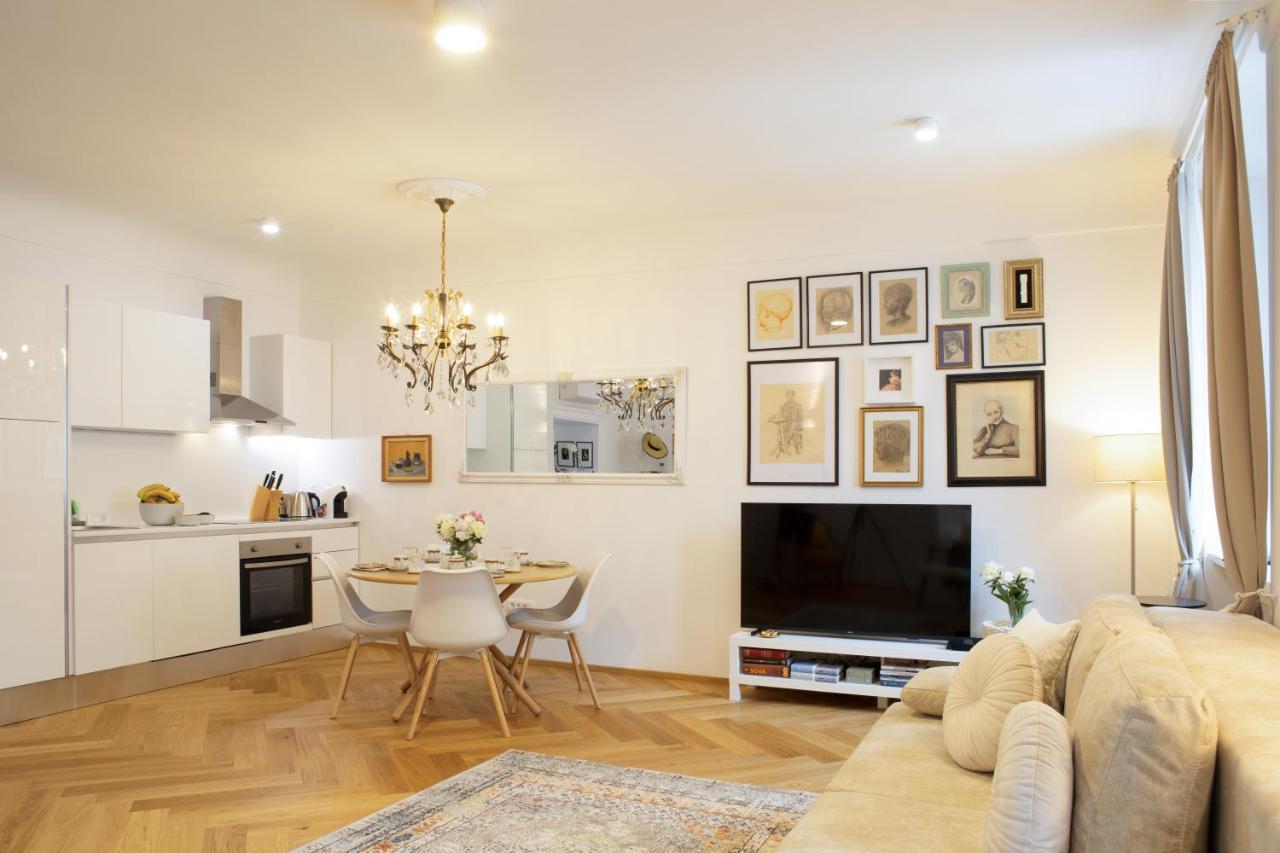 Stylish Apartment In Historical Center 류블랴나 외부 사진
